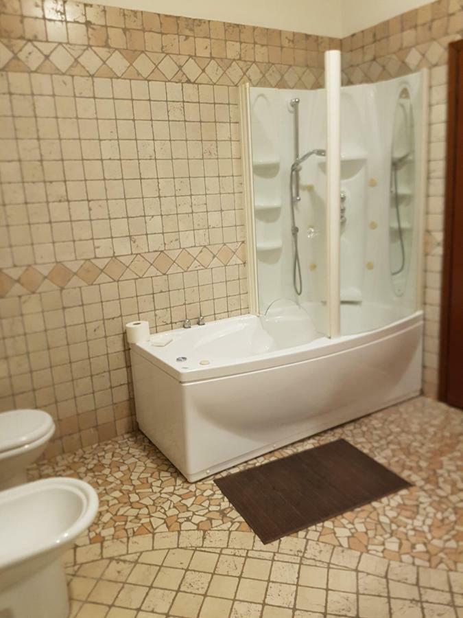 Отель La Maison Verte Остеллато Экстерьер фото